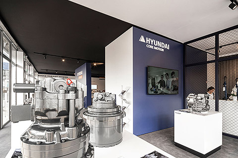 Alt Image 4